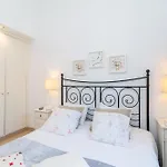 White & Grey House Villa *