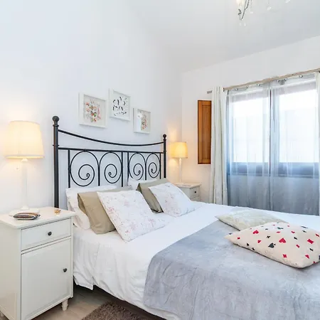 White & Grey House * Tavira